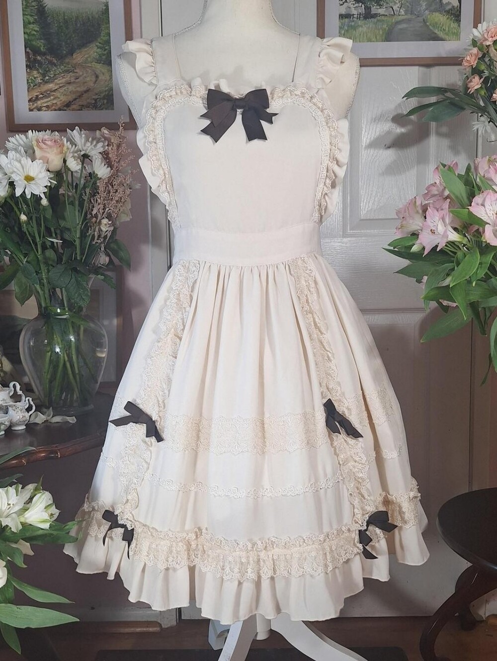 🎀 Innocent World Ivory Crossback Frill Bib JSK 🤍 Classical Lolita Jumper Skirt